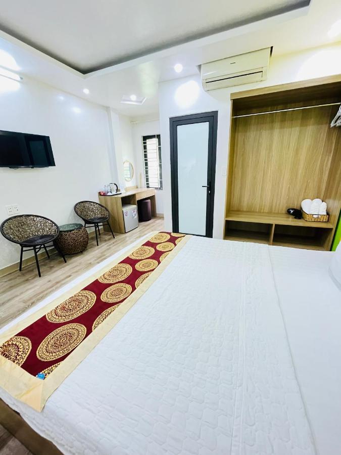 Hung Vuong Hotel Ha Long Exterior photo