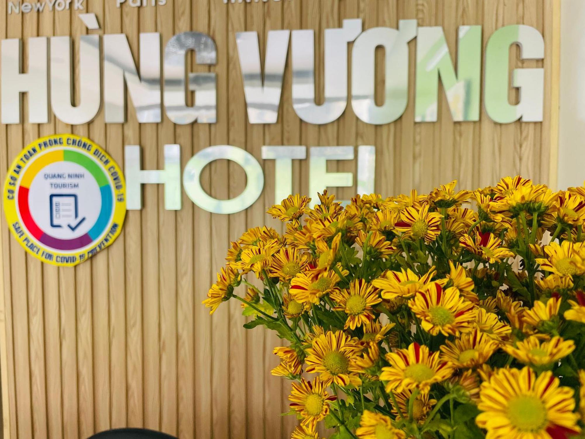 Hung Vuong Hotel Ha Long Exterior photo