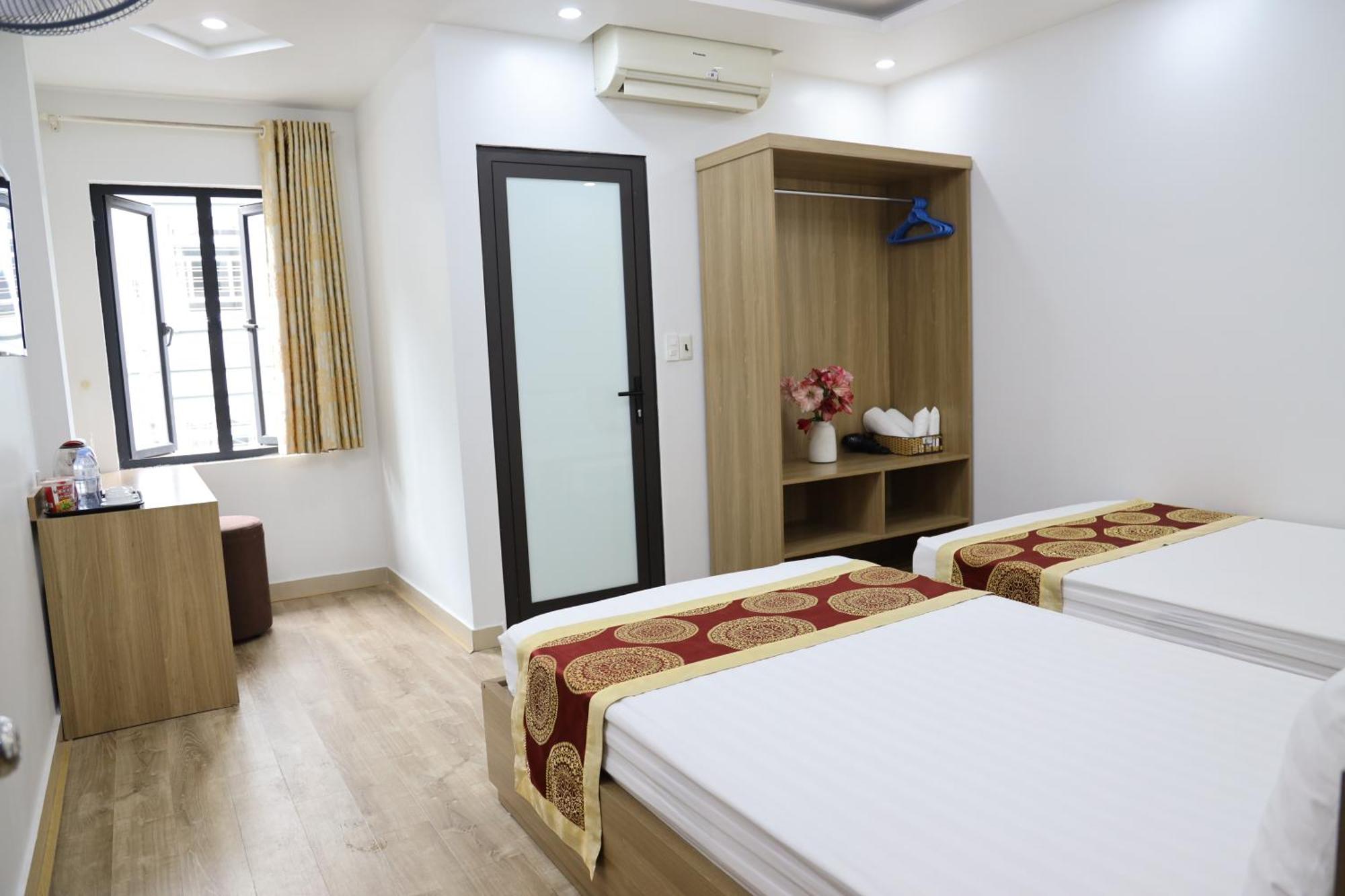 Hung Vuong Hotel Ha Long Exterior photo